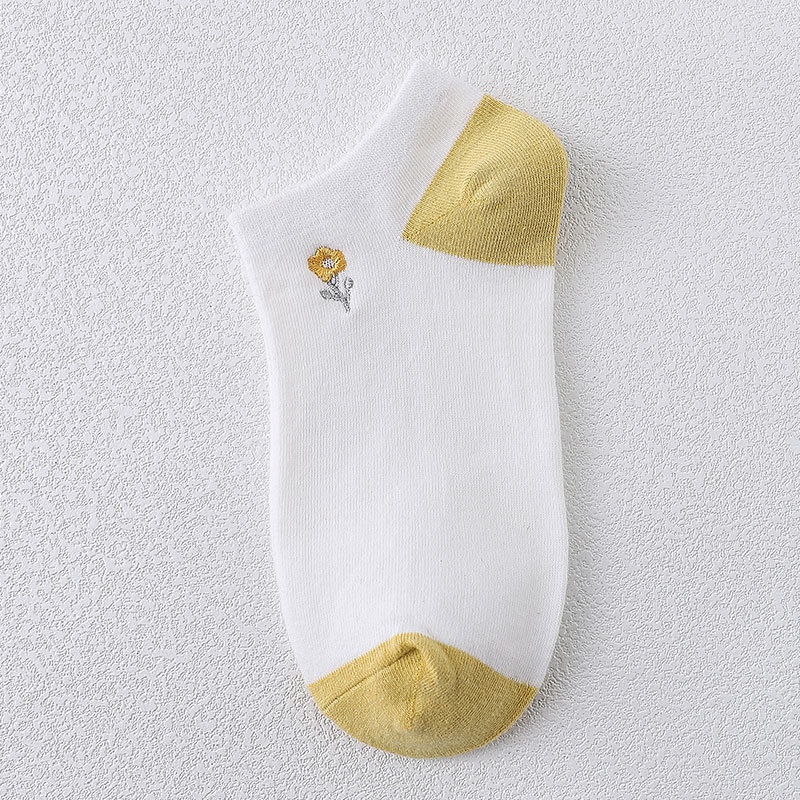 Tất vớ nữ cổ ngắn mang boot, thể thao thêu Ong TAT52