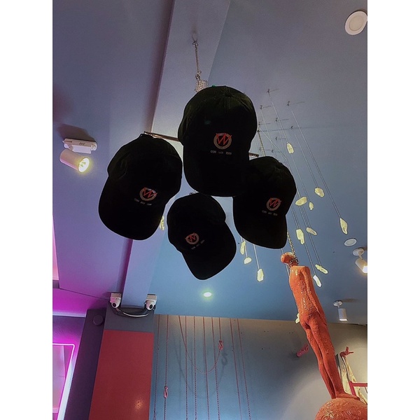 Mũ nhung đen nam thêu logo WAGG