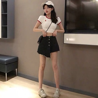 Chân váy lệch