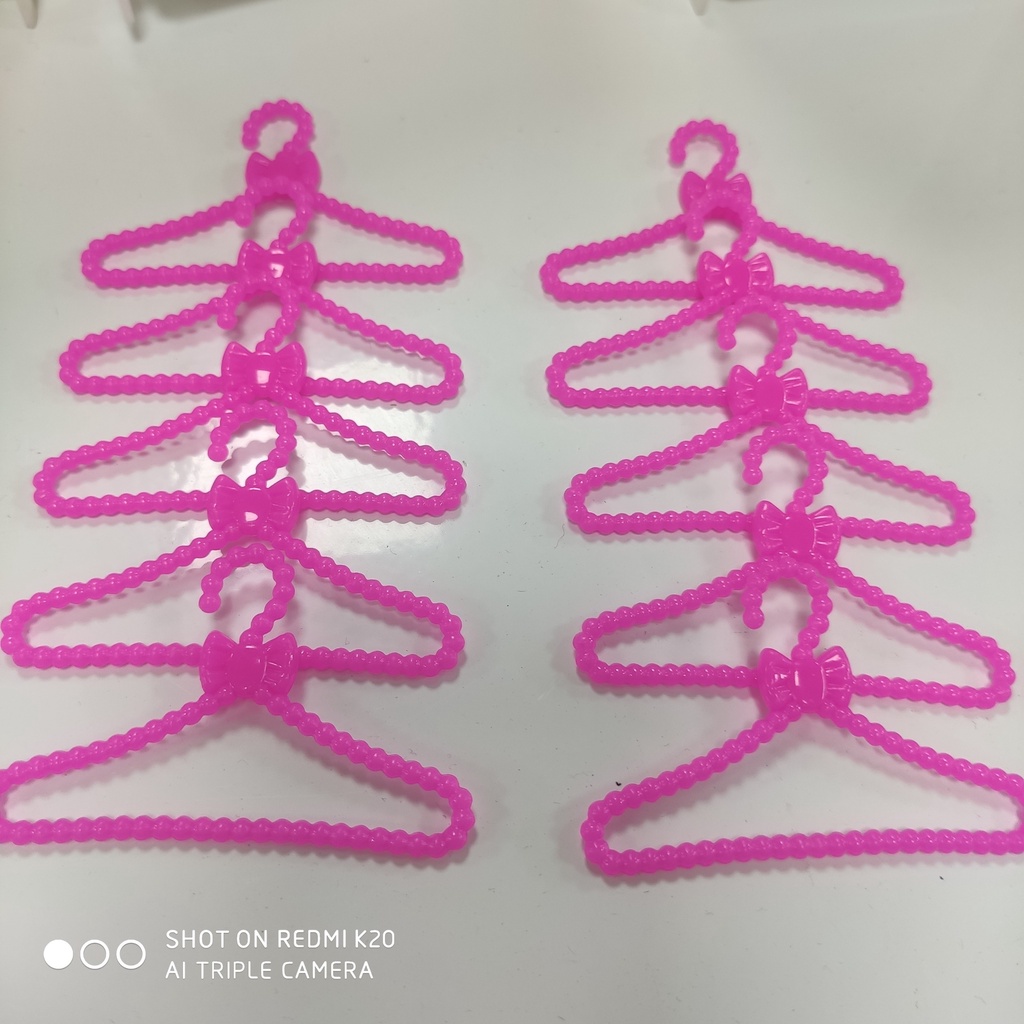 Móc Treo Quần Áo Cho Búp Bê Bằng Nhựa Giá Rẻ Siêu Cứng