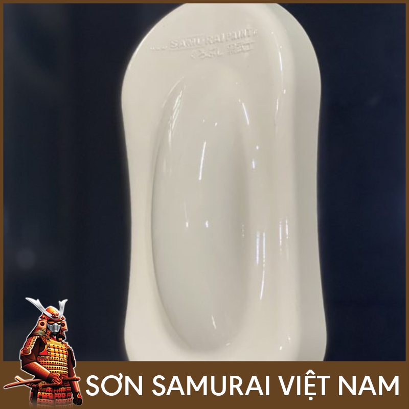 Sơn samurai màu trắng Baltic 32 - Sơn xịt samurai màu trắng Baltic 32