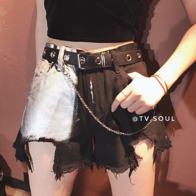 THẮT LƯNG KÈM XÍCH