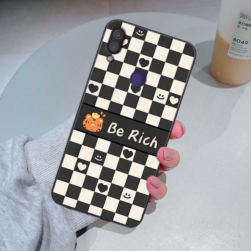 Ốp Xiaomi Redmi Note 7 gấu Bear rick caro vuông thời trang siêu đẹp