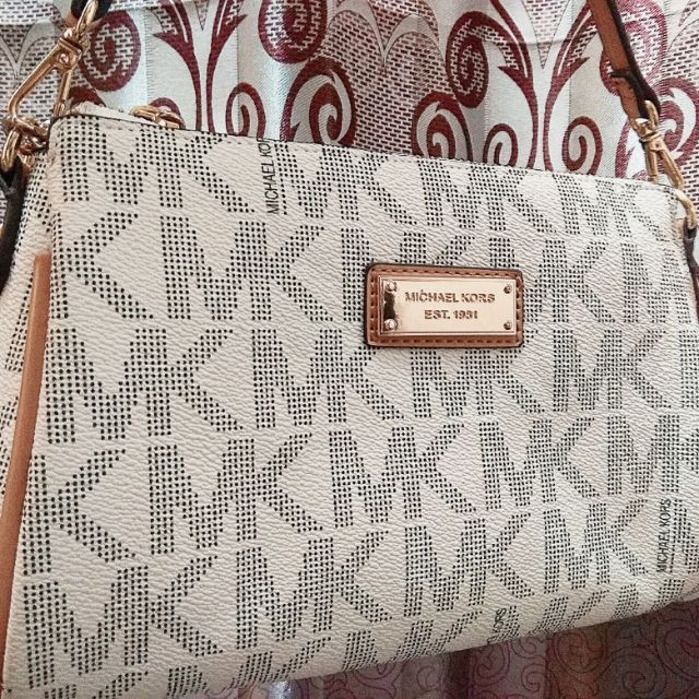Túi Michael Kors