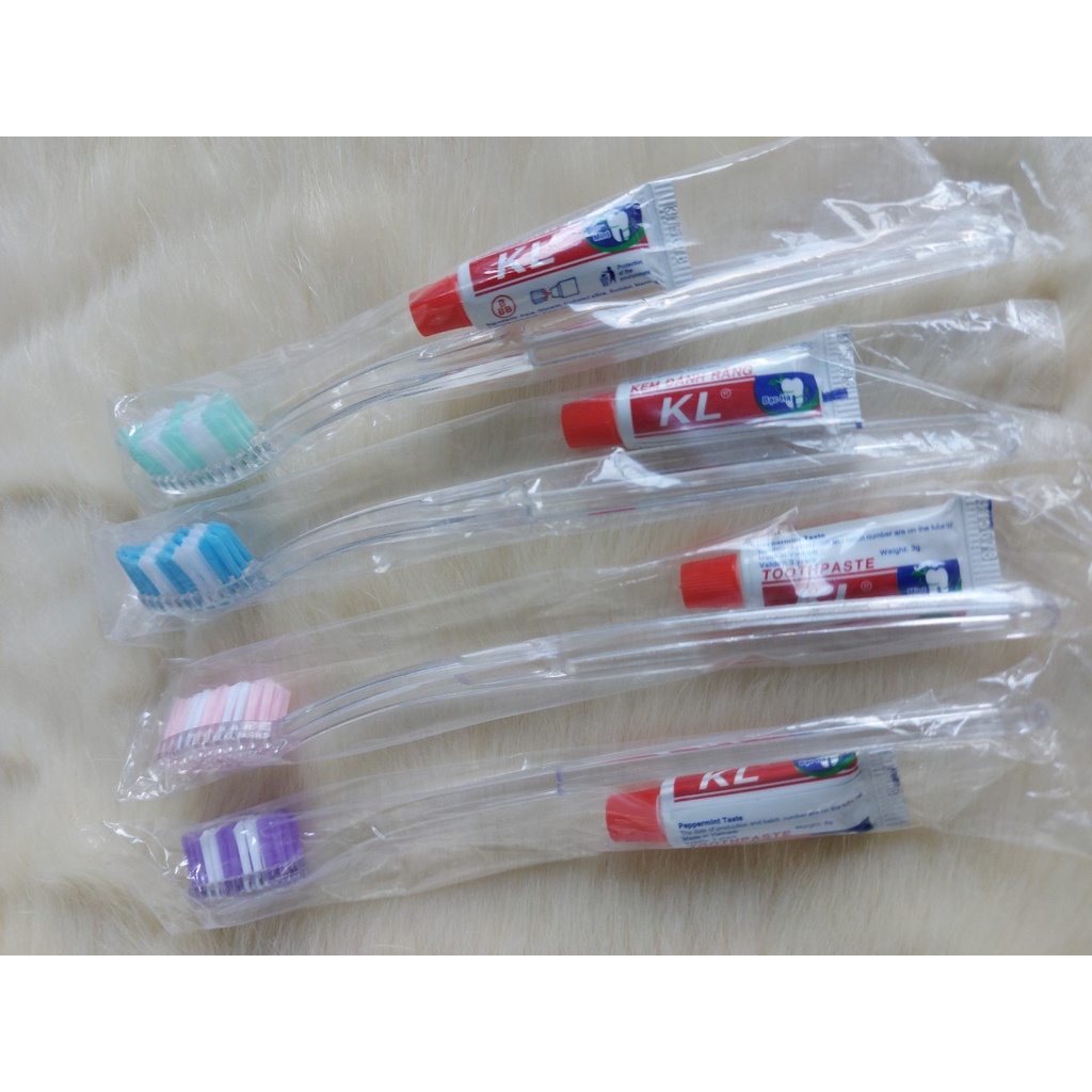 100 Bàn Chải cộng kem Đỏ - Xanh Cao Cấp cho Khách sạn, nhà nghỉ...
