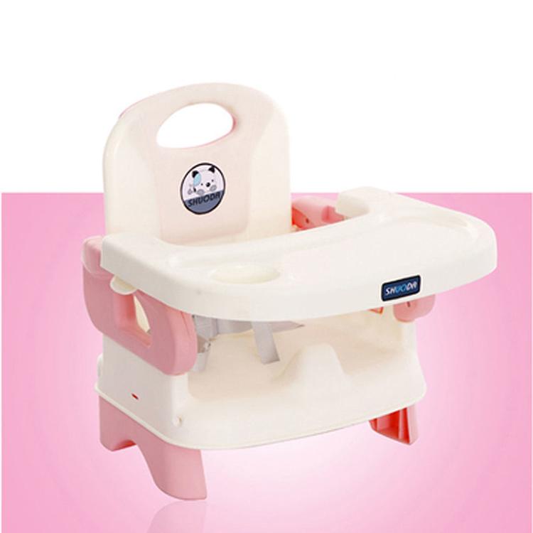 Ghế ăn dặm cho bé tiện lợi giúp thuận tiện khi cho bé ăn ở nhà, đi dã ngoại, đi du lịch