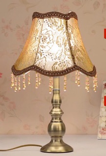 Đèn ngủ để bàn ( có tăng giảm ánh sáng)