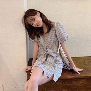 SET CARO ÁO CROP NÚT GIẢ GỖ CỘT NƠ EO
