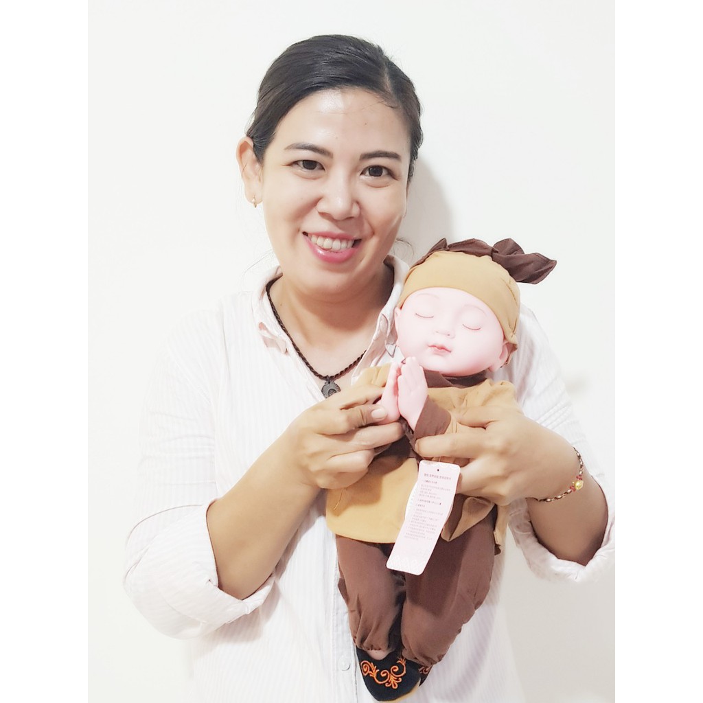 (tặng chuỗi hạt) Búp Bê Tái Sinh Tiểu Sư Phụ Đang Ngủ 50 cm Hát Nhạc Phật Giáo Boy Newborn Soft  Sleep 20 inch Doll