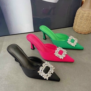 Guốc sục đá nhọn màu hot siêu sang chảnh