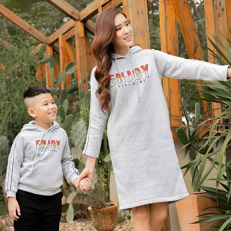 Đầm nỉ bông nữ Emspo có mũ phối dây dệt tay áo DL3968