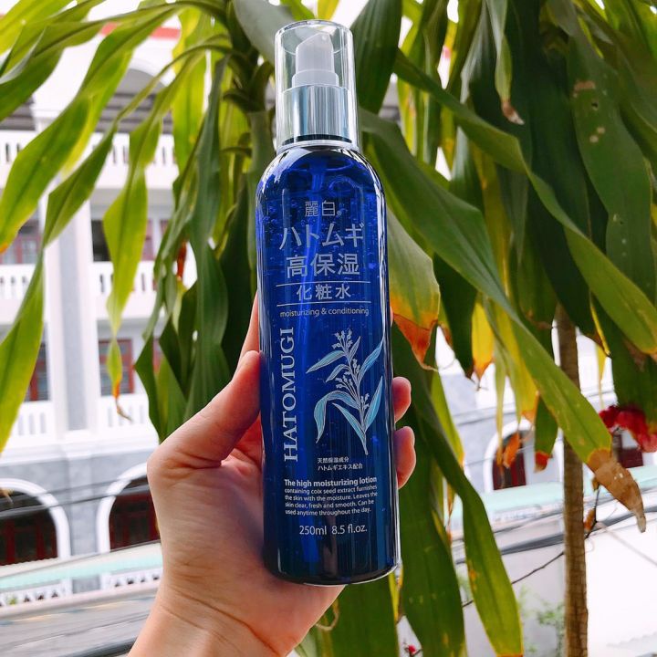 Nước hoa hồng ý dĩ Hatomugi The Medicated Lotion cấp ẩm ngừa mụn, dành cho da khô 500ml