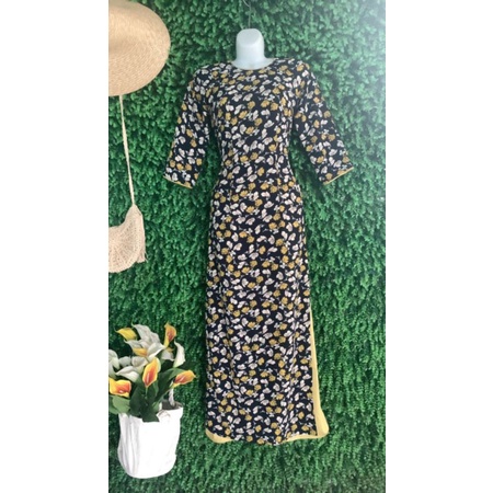 Thanh lý bộ áo dài hoa đẹp  kèm quần .