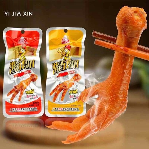Chân Gà Cay Tứ Xuyên YI JIA XIN 32g