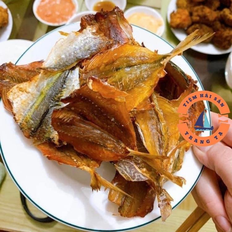 [1 Con] Cá Chỉ Vàng Khô 🍀FREESHIP 🍀 Cá Chỉ Mành Không Xương, Dày Mình, Thơm Ngon Phơi Khô Tự Nhiên, Không Chất Bảo Quản | BigBuy360 - bigbuy360.vn