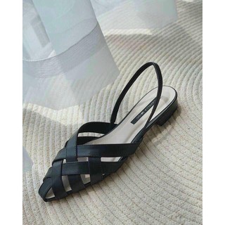 Sandal rọ bít mũi