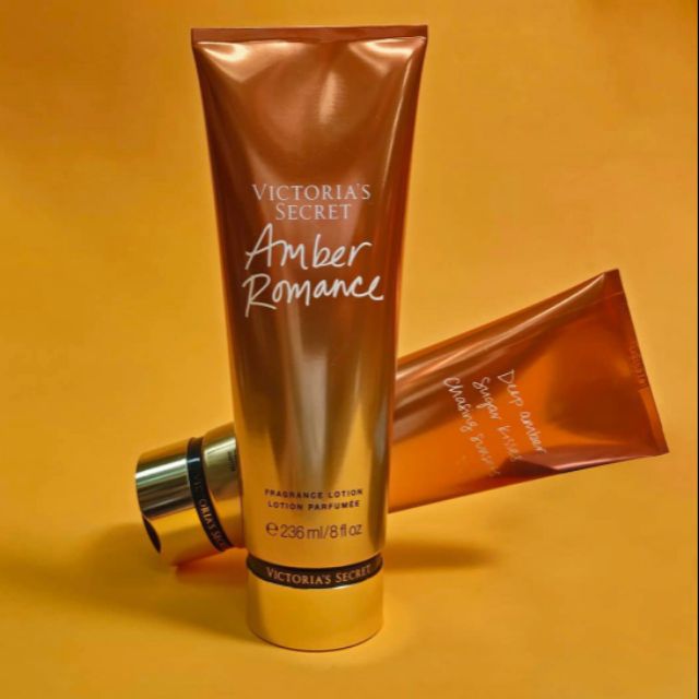 DƯỠNG THỂ VICTORIA’s SECRET AMBER ROMANCE