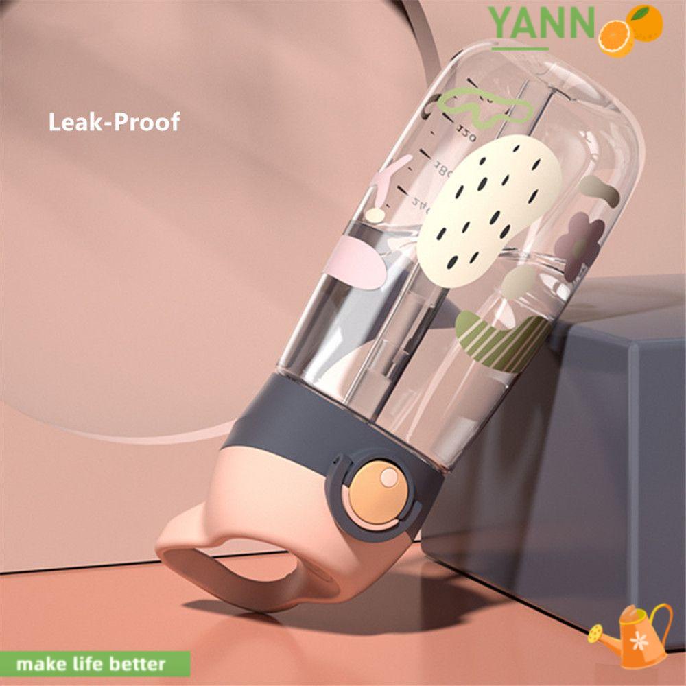 Bình Nước Chất Liệu Tritan Bền Bỉ Họa Tiết Hoạt Hình Cho Bé