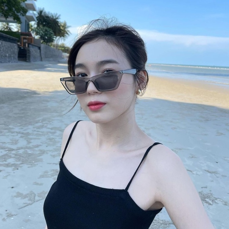 Kính mát nam nữ Lilyeyewear mắt mèo chống UV400, chất liệu nhựa chắc chắn thiết kế thời trang 95028