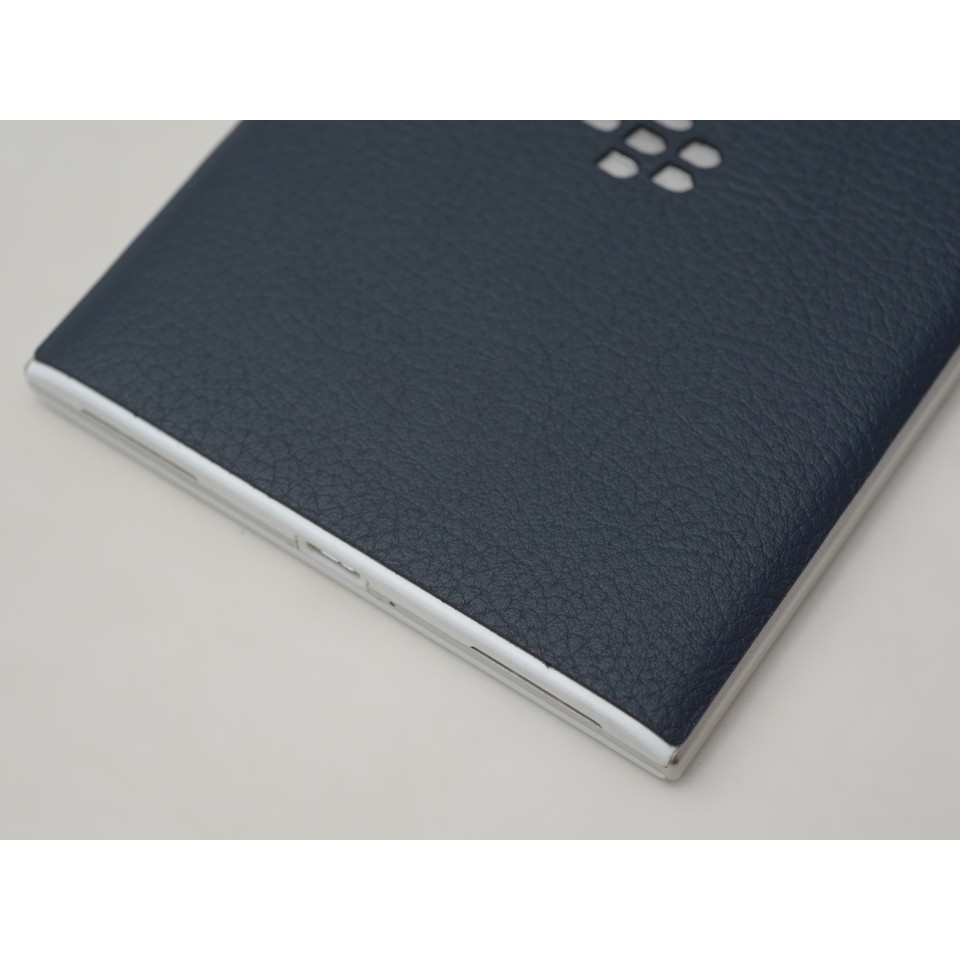 DÁN DA BLACKBERRY PASSPORT - CHÍNH HÃNG KHACTEN.COM