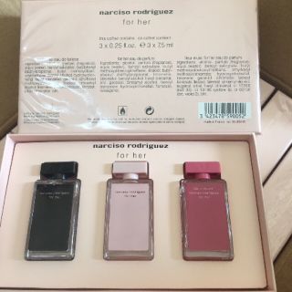 Set Nước Hoa Narciso Rodriguez For Her (7.5 ml x3)