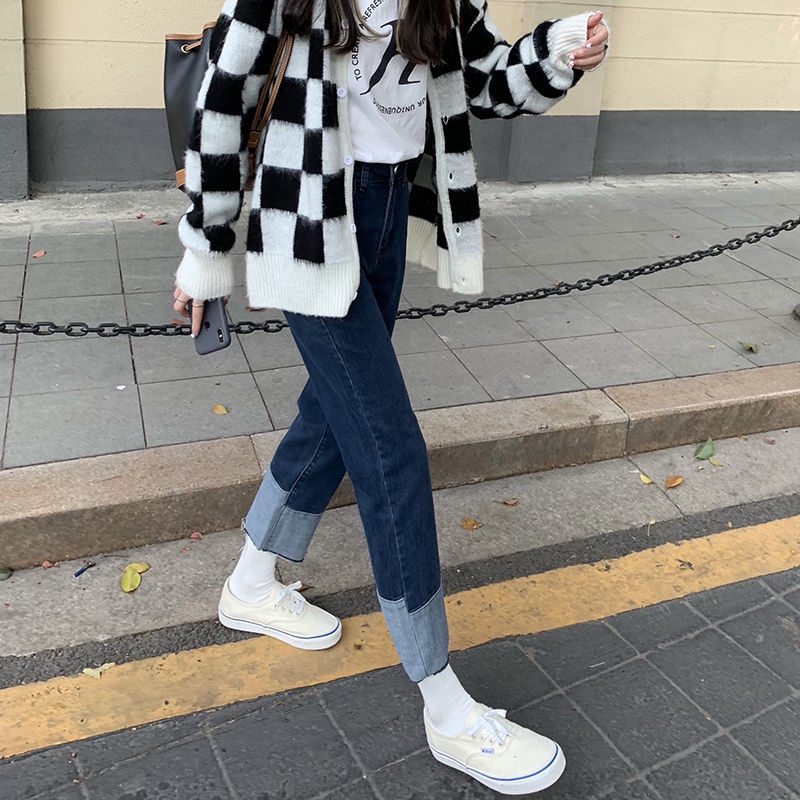 Quần Jean Nữ Màu Sắc Tương Phản