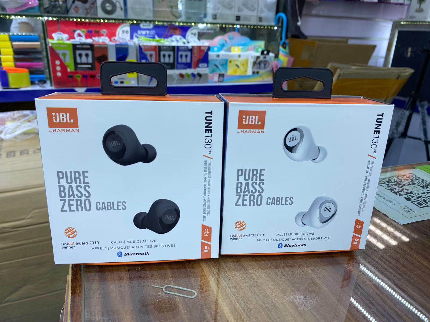 Tai Nghe Nhét Tai Bluetooth Jbl Tune 730tws