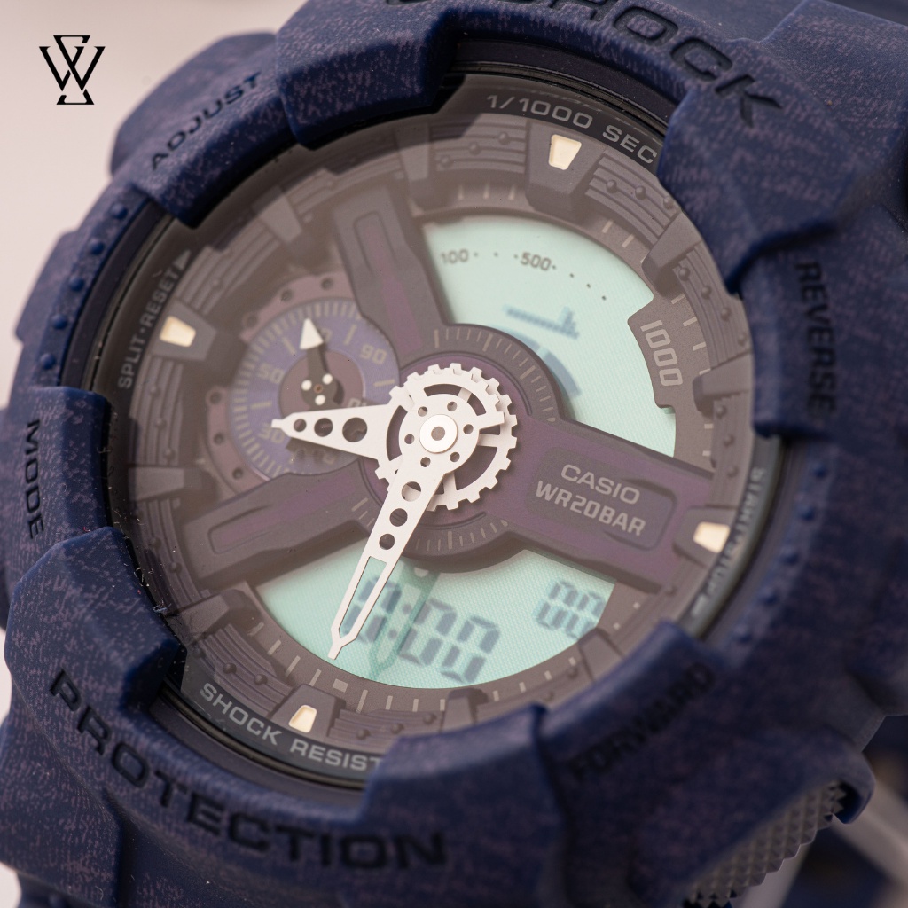 Đồng Hồ Điện Tử Nam Casio G-Shock WATCHSTORE GA-110HT-2ADR Thiết Kế Mặt Kính Nhựa 51mm Và Dây Cao Su Bền Bỉ