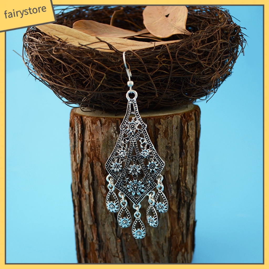 Bông tai nữ trang dáng dài tạo hình độc đáo