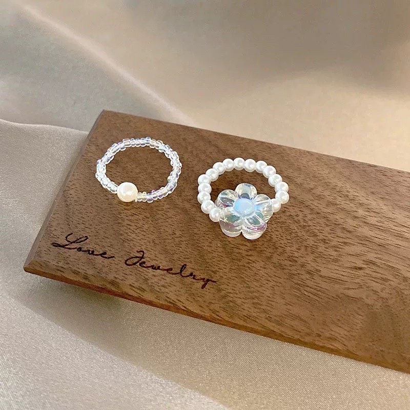 Nhẫn Đeo Tay Trắng - NHAN1061