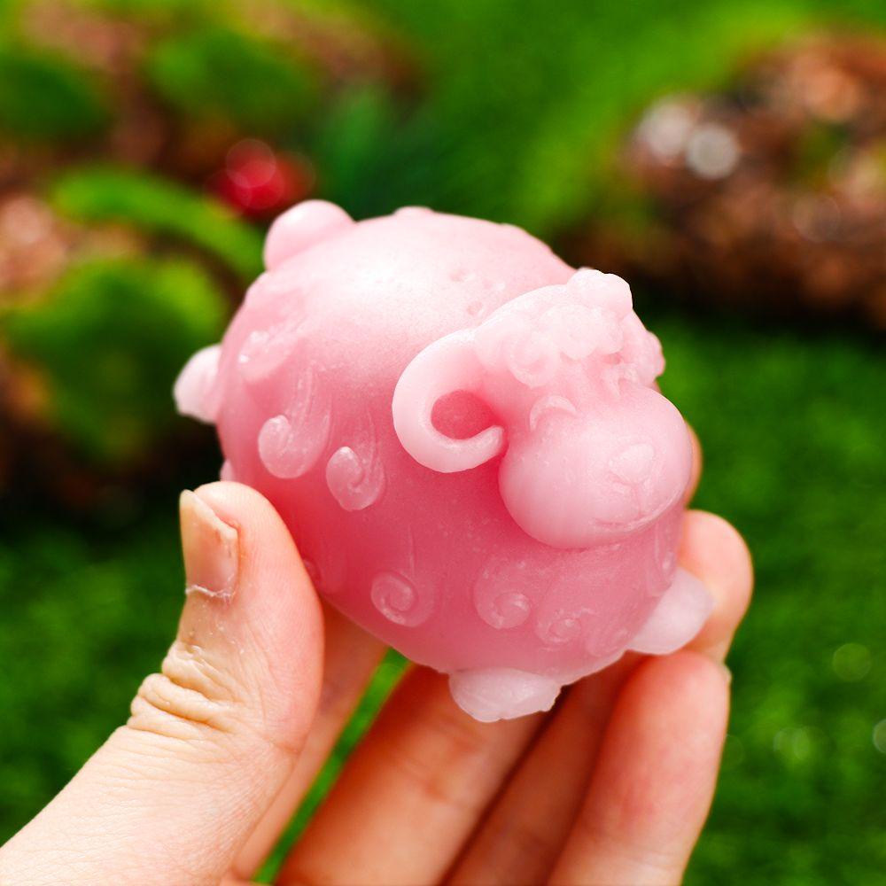 Khuôn Làm Đá / Xà Phòng Hình Chú Cừu Đa Năng Tiện Dụng DIY