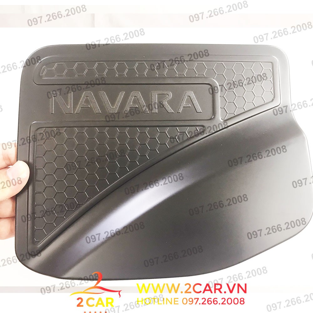 Ốp Nắp Bình Xăng Xe Nissan Navara 2016-2020 nhựa đen
