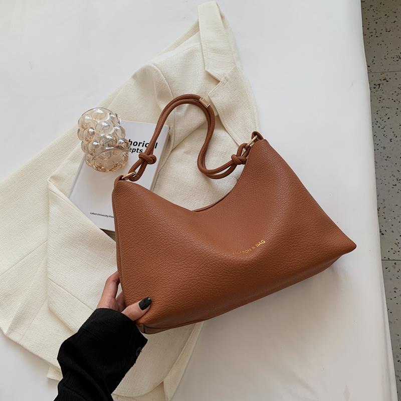 Túi Xách bucket Đeo Vai Mùa Thu Và Mùa Đông 2022 Thiết Kế Thoải Mái niche Phổ Biến Cho Nữ