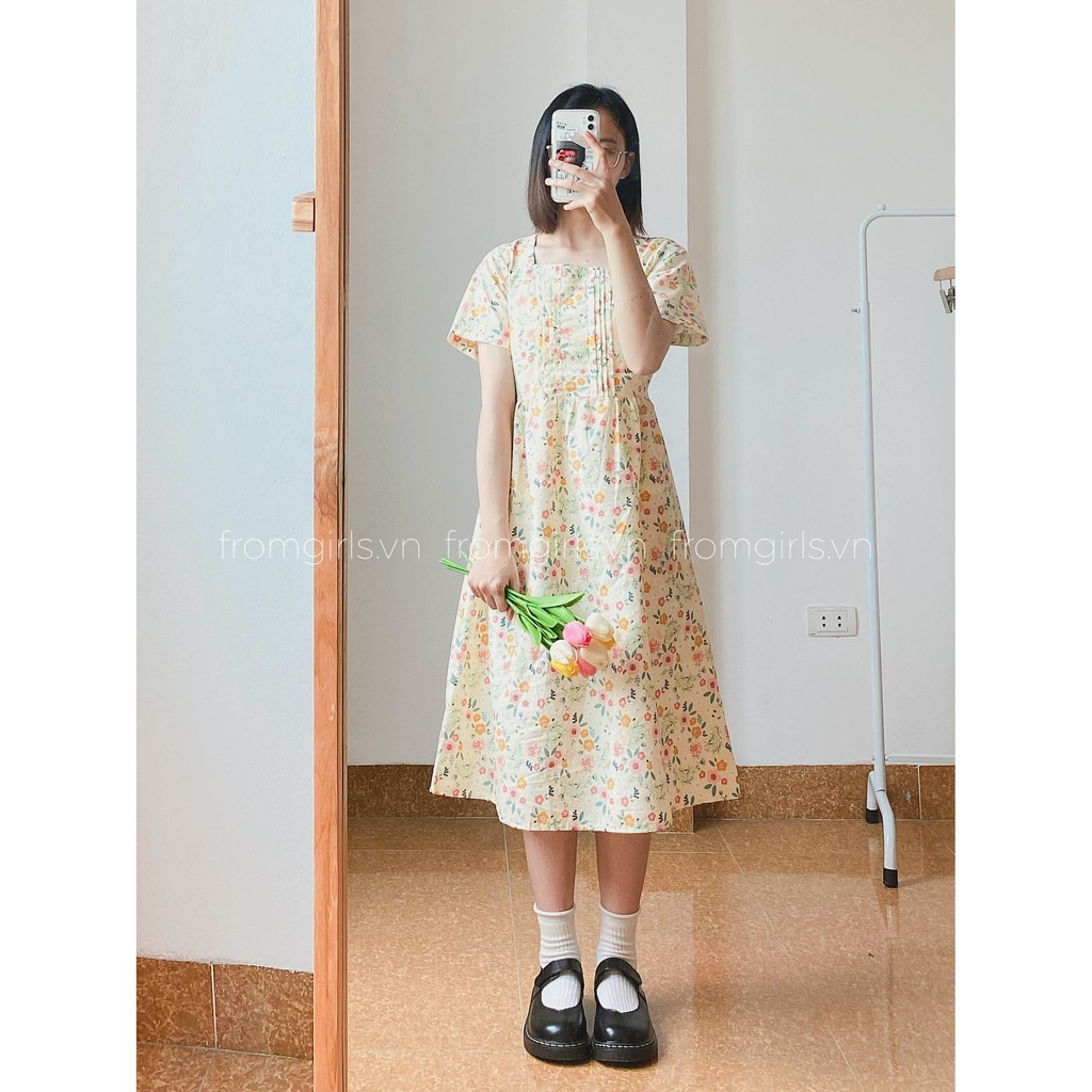 Váy hoa nhí cổ vuông, đầm hoa nhí xếp ly ngực basic có dây buộc sau lưng vintage - V22FG