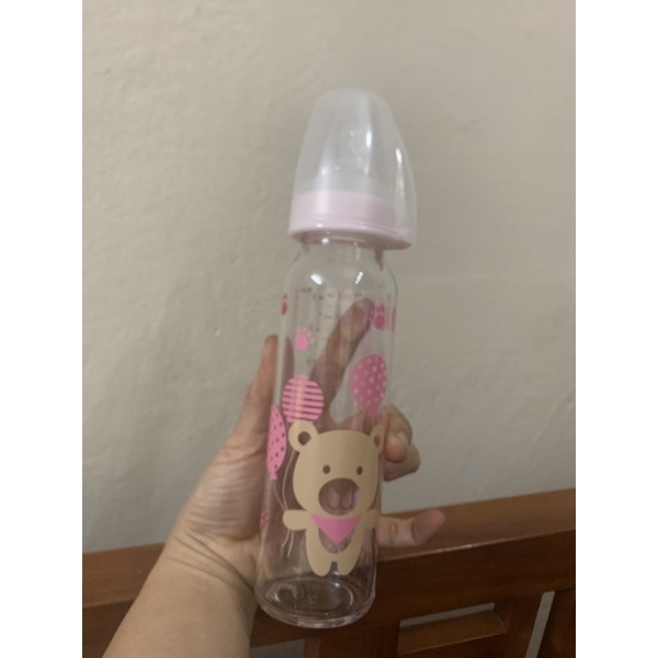 - Bình Sữa Thủy Tinh Cổ Thường núm silicon 250 Ml Cho Bé NIP35071