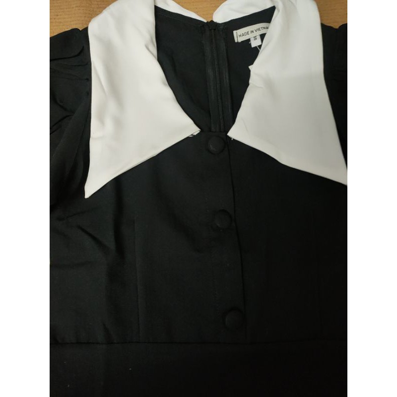 Đầm đen phối cỗ trắng ( Hàng có sẵn kèm hình thật ) | BigBuy360 - bigbuy360.vn