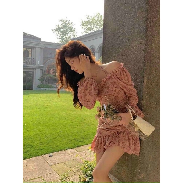 ĐẦM HOA NHÍ HỒNG CỔ YẾM NHÚN ĐUÔI CÁ