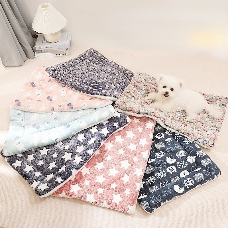 Tấm lót thú cưng Dày vào mùa thu và mùa đông Nệm ấm cho mèo và chó / Tấm lót lồng