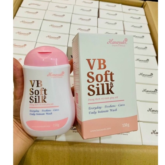 Dung dịch vệ sinh phiên bản màu hồng Hanayuki - VB Soft &amp; Silk 150g