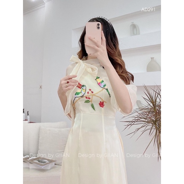 Áo dài thiết kế kết thủ công siêu sang