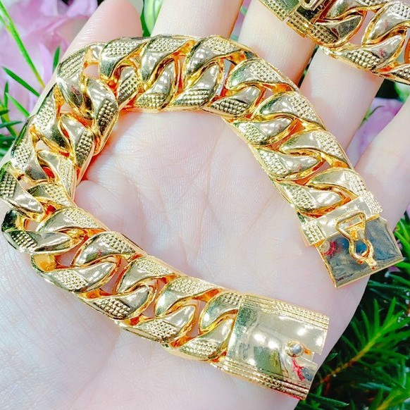 Lắc Tay Nữ Dạng Xích Dẹp - Đủ Size - Bền Màu - Không Dị Ứng - Đổi Trả Thoải Mái - Queen Jewelry