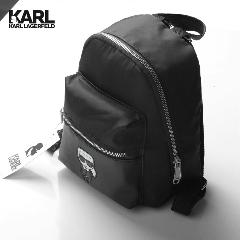 TNS - Balo form vuông  Karlie Backpack--tone đen phối logo Karlie trẻ trung cá tính