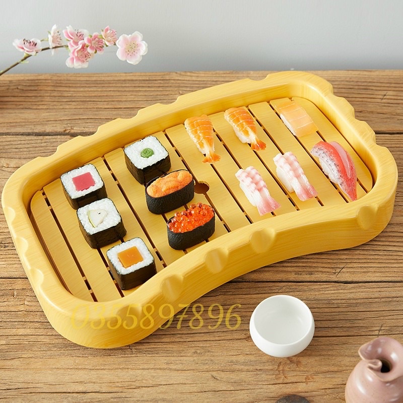 Khay SUSHI - SASHIMI , CÁ HỒI , nhựa giả gỗ tròn trang trí sushi, sashimi