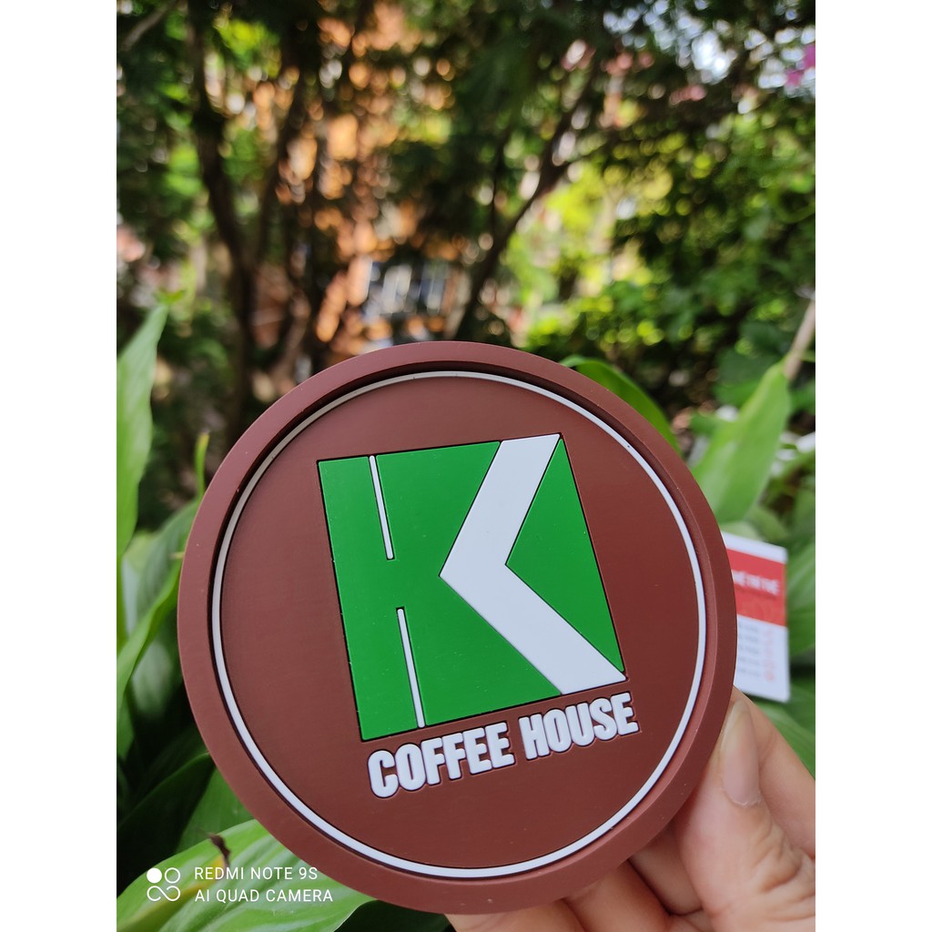 Lót ly cao su, miếng lót cốc bằng cao su nhựa dẻo dập logo K Coffee
