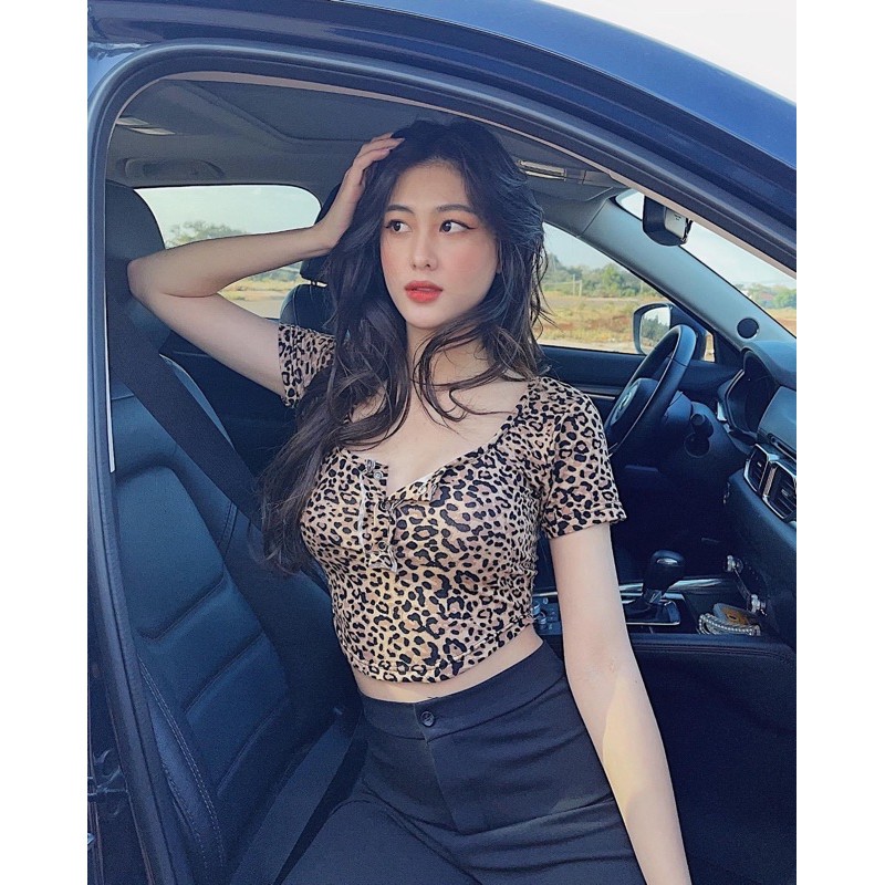 [Mã WASTUP giảm 10% tối đa 30K đơn 99K] Áo croptop da beo nút bấm tay dài - tay ngắn siêu xinh MÓM STORE | BigBuy360 - bigbuy360.vn