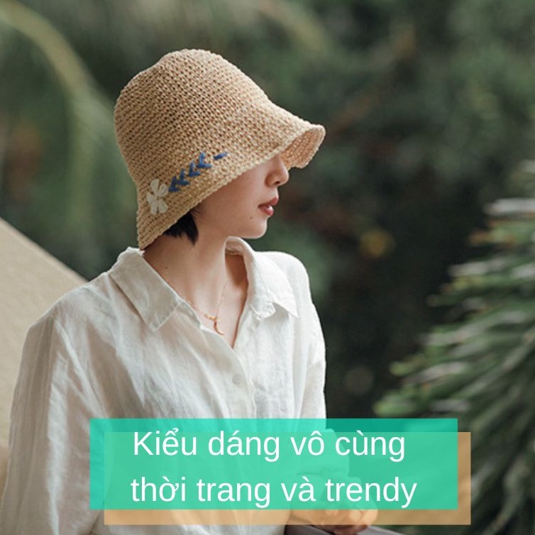 Mũ Bucket cói mềm thêu hoa lá nữ tính