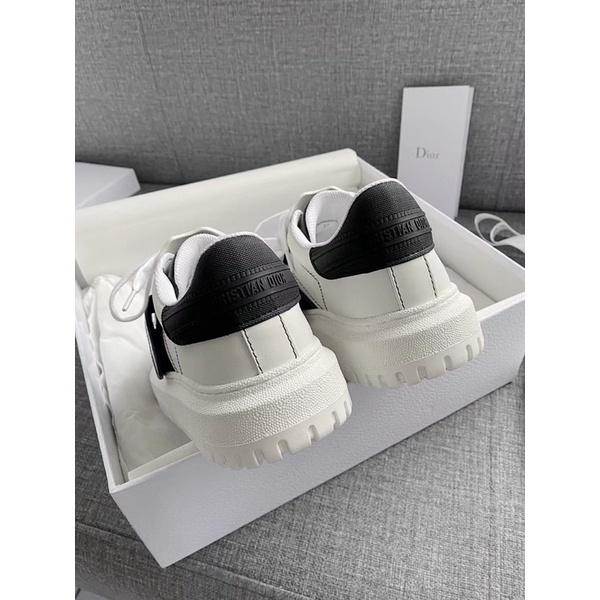 Giày thể thao bản Rep chuẩn L1 Fullbox + bill + túi giấy
