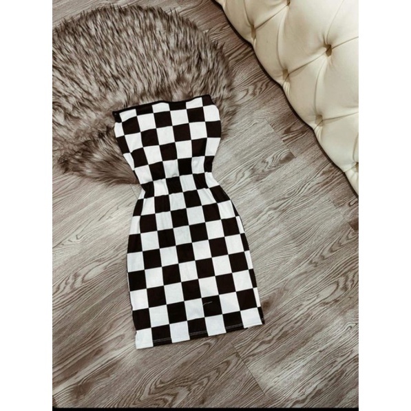 Đầm body ngắn sexy sọc caro trắng đen (có ảnh và video thật) | BigBuy360 - bigbuy360.vn