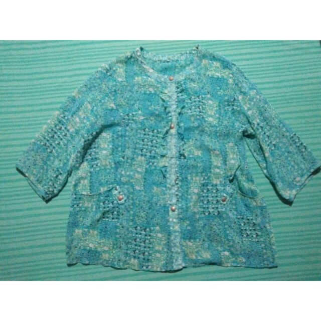 A02. Áo voan chất mỏng có túi 2 bên. Size XL