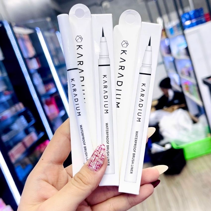 Kẻ mắt karadium, bút kẻ mắt nước, không trôi chống nước hàn quốc chính hãng